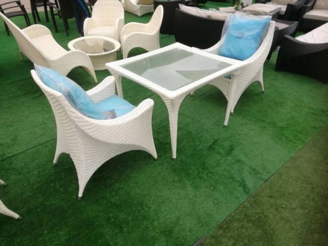 Комплект обеденный "Cкайлайн", из натурального ротанга, 1+4, белый, черный.