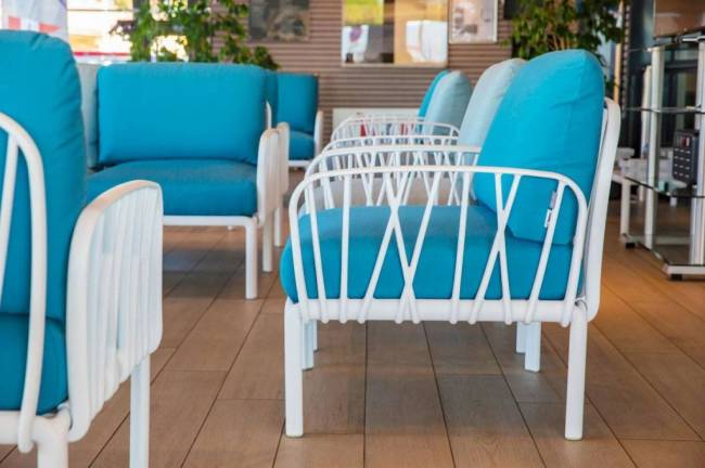 Модуль правый/левый пластиковый с подушками Komodo Elemento Terminale DS/SX белый, синий 720х780х880 мм